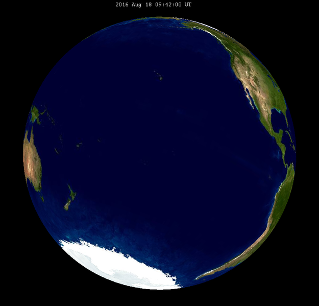 ملف:Lunar eclipse from moon-2016Aug18.png