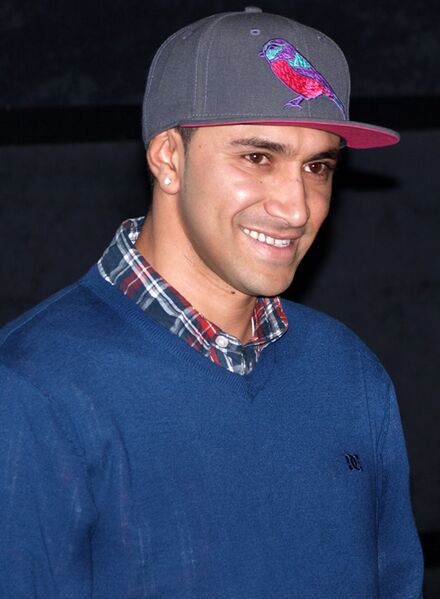 ملف:Amir Issaa 2011 cropped.jpg