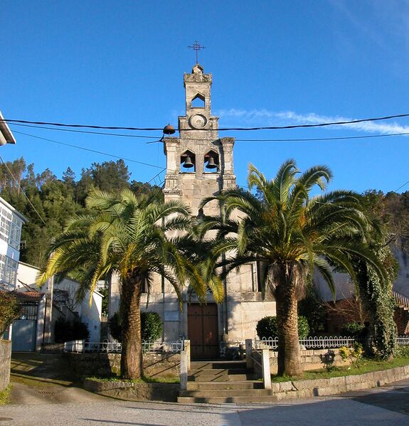 ملف:Cortegada. Igrexa.jpg