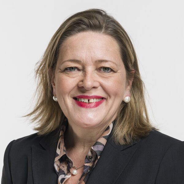 ملف:Heidi Z'graggen (2019).jpg