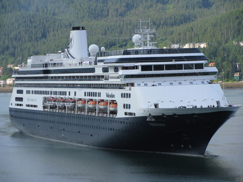 ملف:MS Volendam in Juneau.JPG