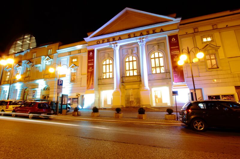 ملف:Opera Śląska - Bytom.JPG