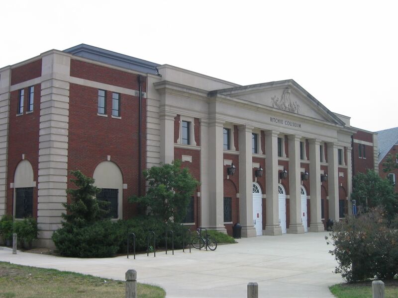 ملف:Ritchie Coliseum OUTSIDE.jpg