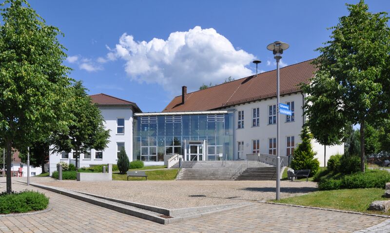 ملف:Schönebürg Grundschule.jpg
