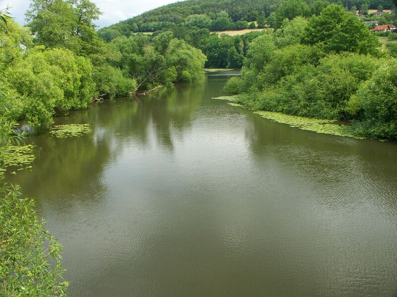 ملف:Fulda fluss hersfeld.jpg