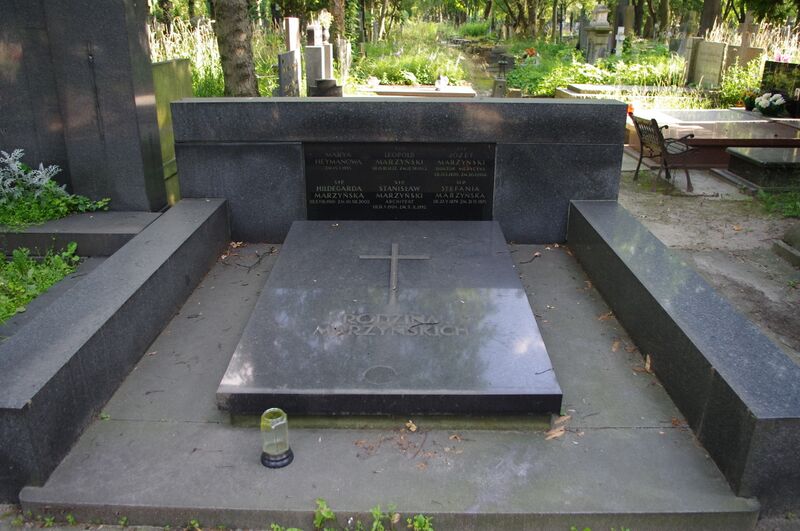 ملف:Stanisław Marzyński (grób).JPG