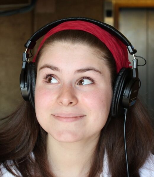 ملف:Tonia Samsonova.jpg