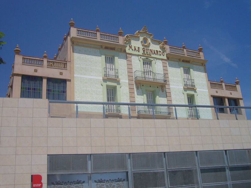 ملف:Mas Guinardó 06.JPG