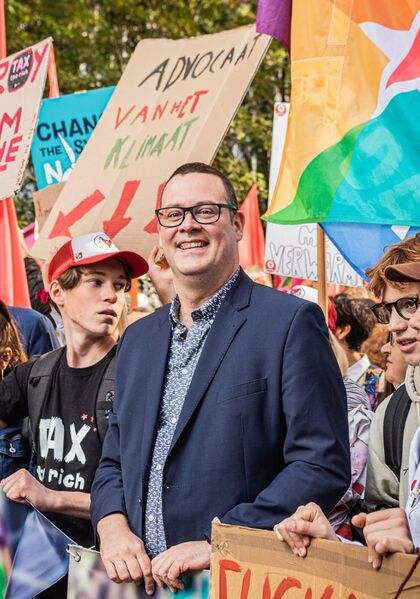 ملف:Raoul Hedebouw Bxl Climate.jpg