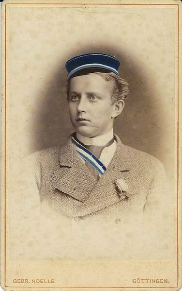 ملف:F05 08 43 DedoKrosigk.jpg