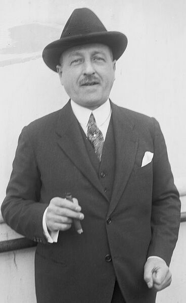 ملف:Édouard Jonas.jpg