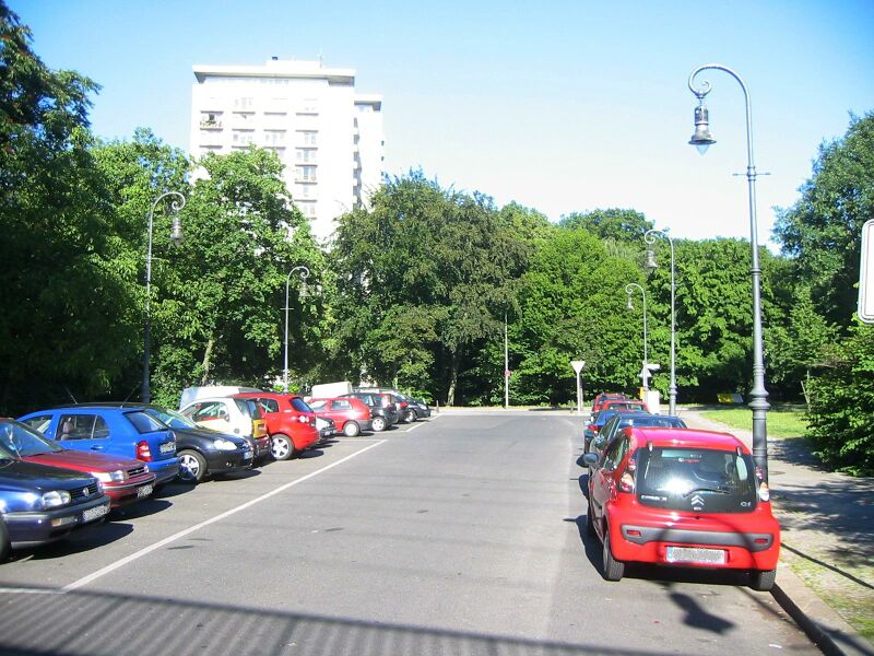 ملف:Berlin-Hansaviertel Josef-Haydn-Straße.jpg