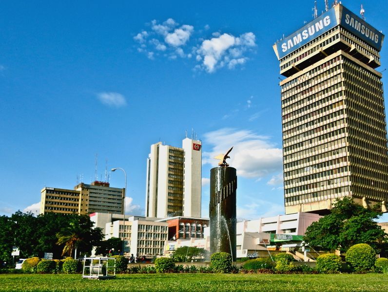 ملف:Downtown Lusaka.JPG