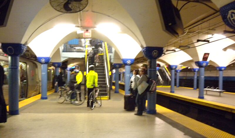 ملف:Hoboken PATH plat jeh.jpg