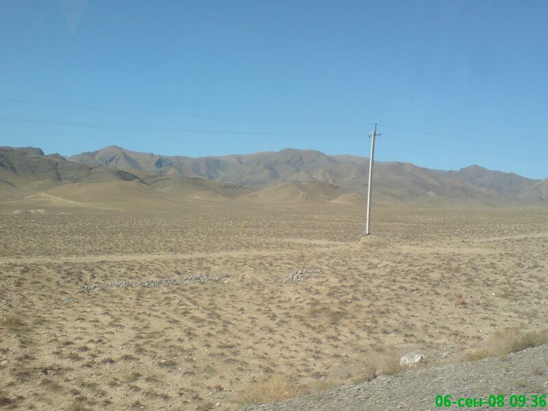 ملف:Северный склон Нуратау.JPG