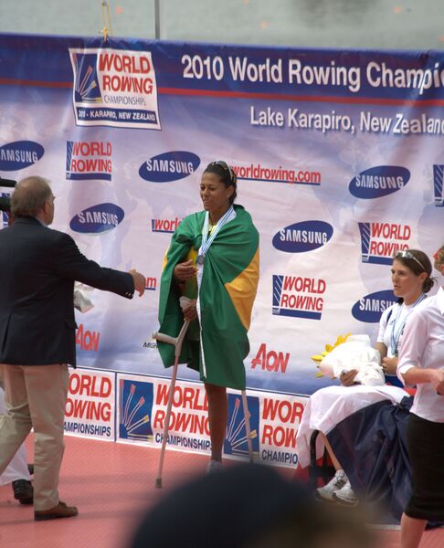 ملف:Claudia Santos (5177901201).jpg