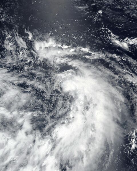 ملف:12W 2021-08-02 0235Z.jpg