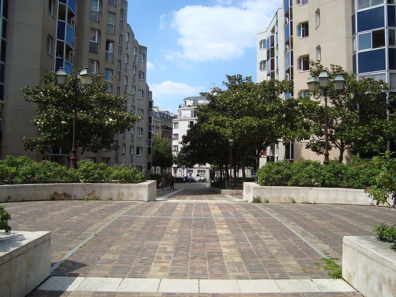 ملف:Rue Marie-Laurencin.JPG