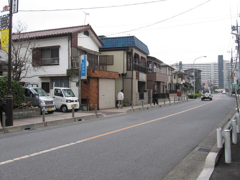 ملف:Shibahuji and Kitamachishindori.JPG