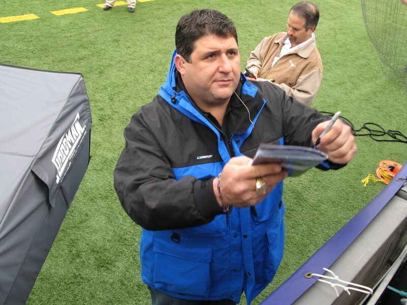ملف:Tony Siragusa.jpg