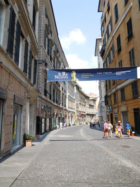 ملف:Via Cairoli Genova 01.jpg