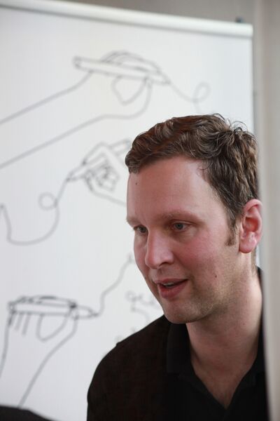 ملف:David Shrigley.jpg