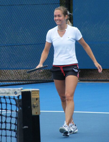 ملف:Klara Zakopalova.jpg