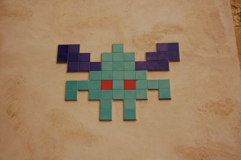 ملف:Space Invaders Paris.JPG