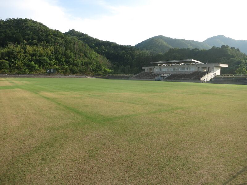 ملف:Tokushima Football Stadium.JPG