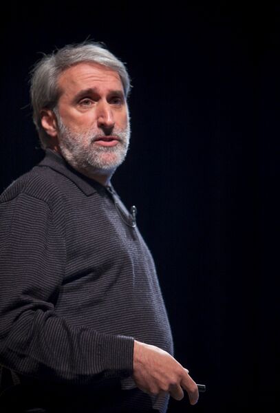 ملف:Daniel Nocera PopTech.jpg