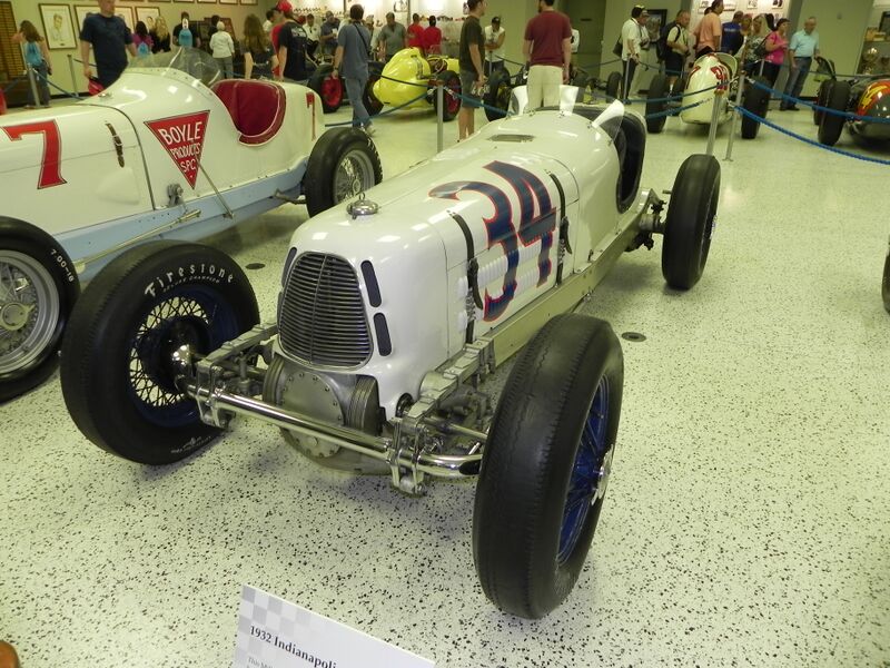 ملف:Indy500winningcar1932.JPG