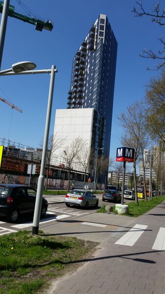 ملف:Spaklertoren, april 2018.jpg