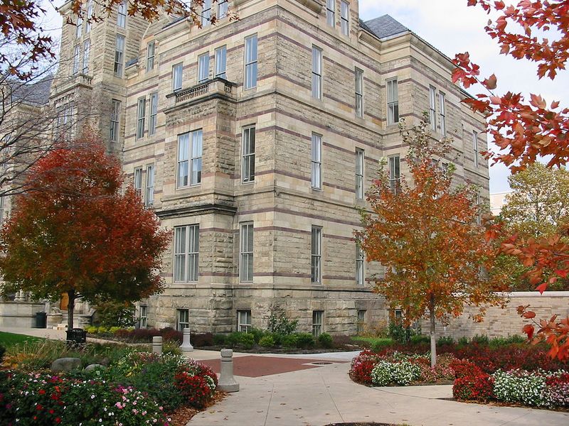ملف:Adelbert Hall.jpg