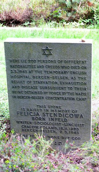 ملف:Belsen080512 022.jpg