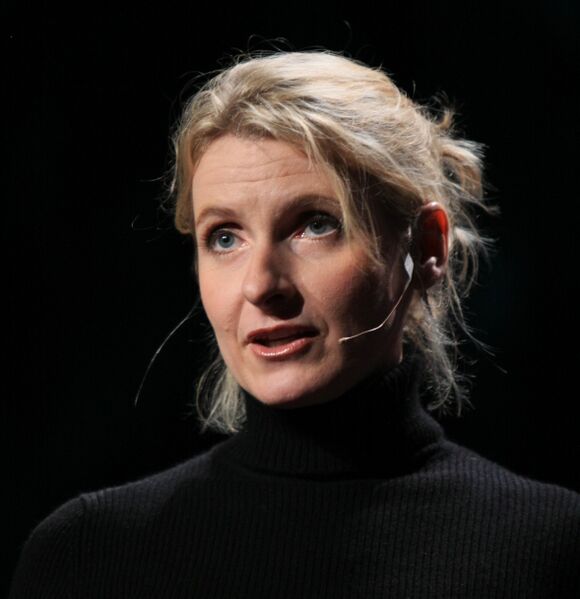 ملف:Elizabeth Gilbert at TED.jpg