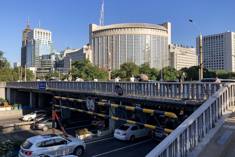 ملف:Chaoyangmen Bridge (20200824171733).jpg