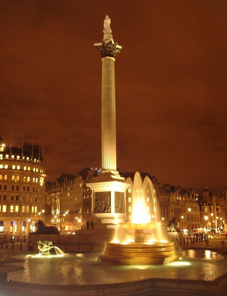 ملف:TrafalgarSquare.JPG