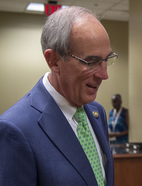 ملف:Mayor Sandy Stimpson.jpeg