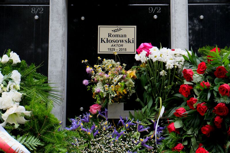 ملف:Roman Kłosowski (grób) 01.jpg