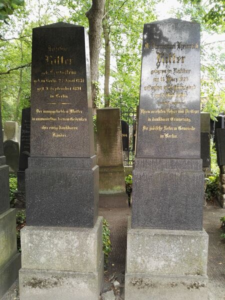 ملف:GrabImmanuel Heinrich Ritter jüdischerfriedhofberlin.jpg