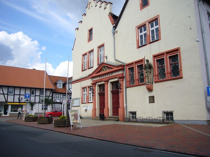 ملف:Rathaus Oebisfelde.JPG