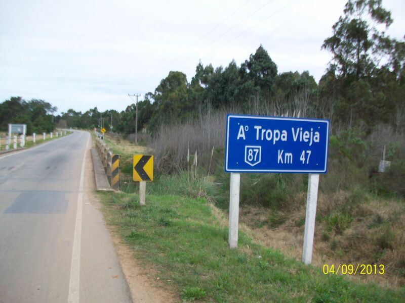 ملف:Arroyo Tropa Vieja 1.JPG