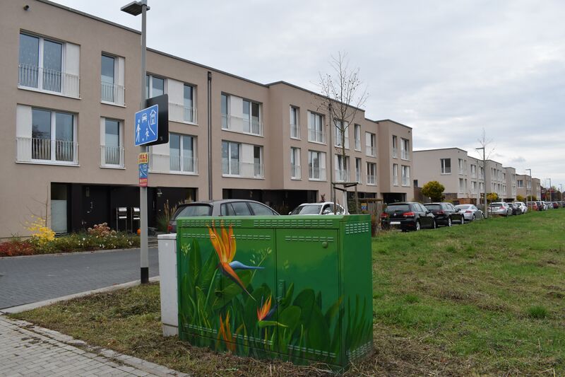 ملف:2021-11-06 Lotte-Gleichmann-Weg 03.JPG