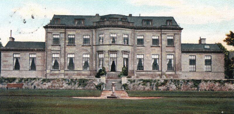 ملف:Montgreenan House, Kilwinning.jpg
