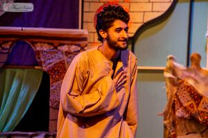 حسين مراد - لحظة تحية الجمهور من عرض مسرحية على الزيبق