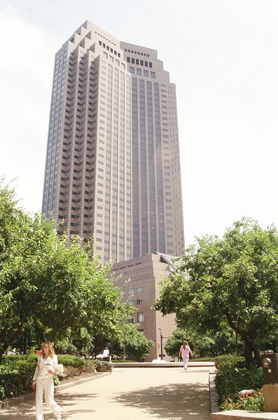 ملف:BP Building.jpg