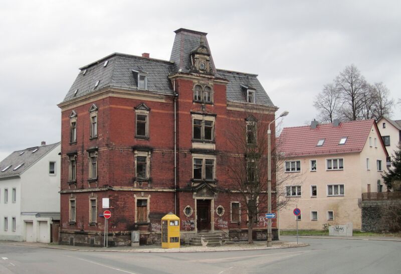 ملف:Planitz Rathaus1.jpg