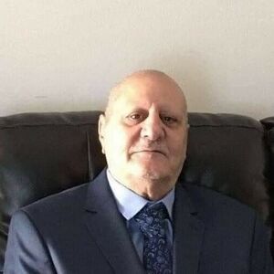 مظهر عارف.jpg