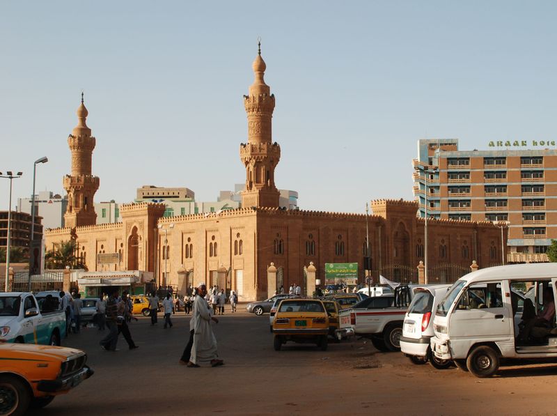 ملف:Jami el kebir,Khartum.jpg