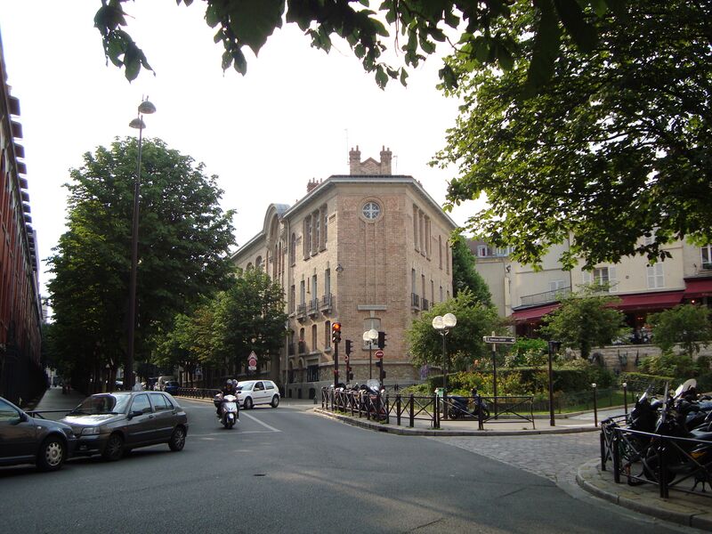 ملف:Place Lucien-Herr.JPG